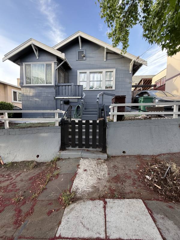 House for rent at 4630 Melrose Ave, Oakland, CA 94601