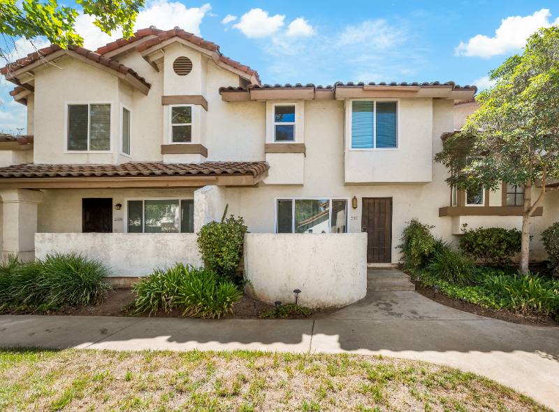 Condo for rent at 1651 S Juniper St #210, Escondido, CA 92025