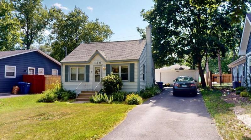 House for rent at 130 Syril Dr, Geneva, IL 60134
