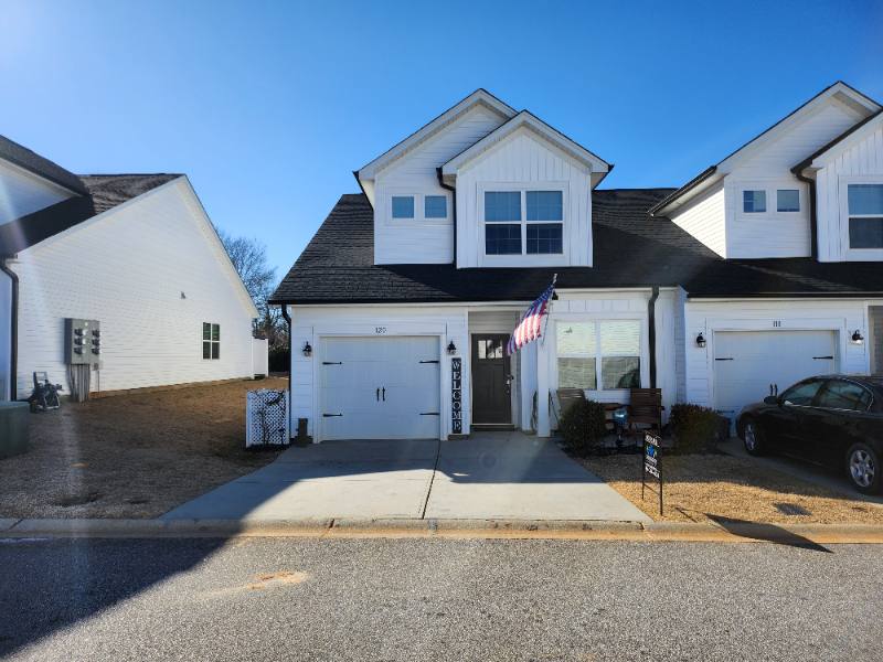 Townhouse for rent at 120 Aleppo Lane, Greer, SC 29651