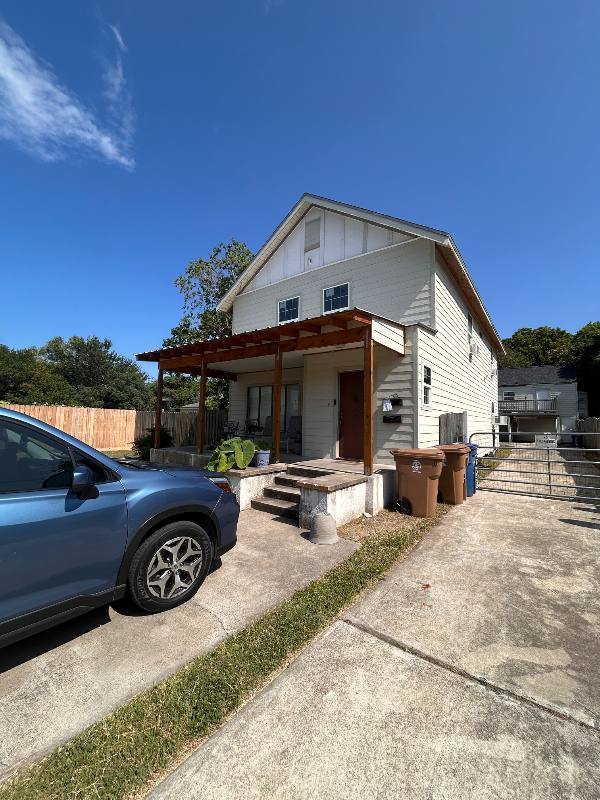 House for rent at 807 Coleman Ave, Corpus Christi, TX 78401