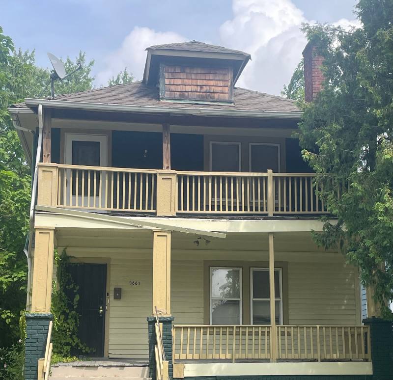 Apartment for rent at 3661 E 146th St #2, Cleveland, OH 44120
