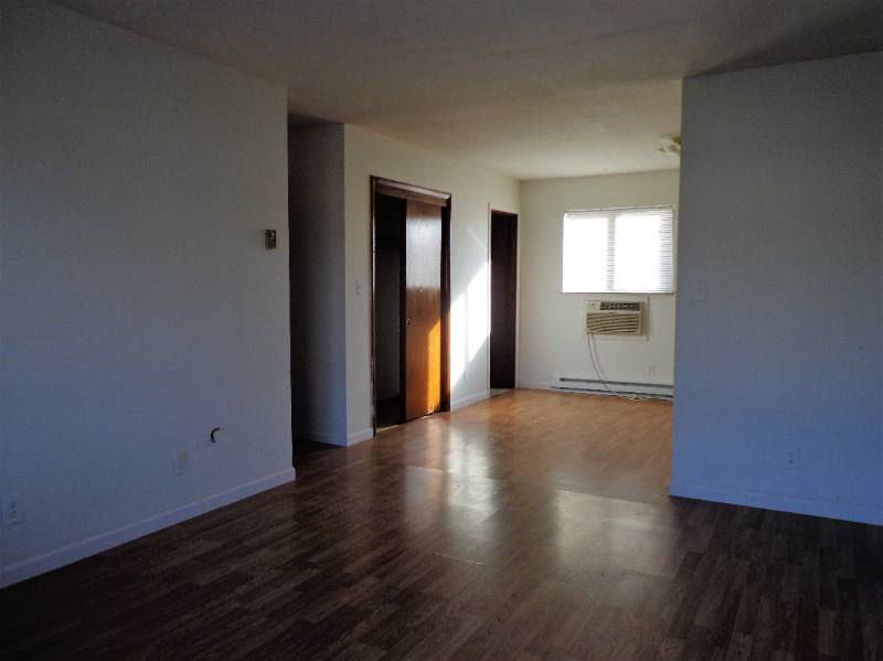 Apartment for rent at 713 Cedar Dr #4, Fairborn, OH 45324