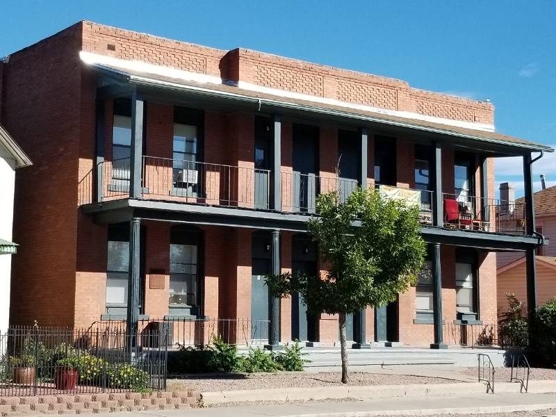 Apartment for rent at 1010 E Evans Ave, Pueblo, CO 81004