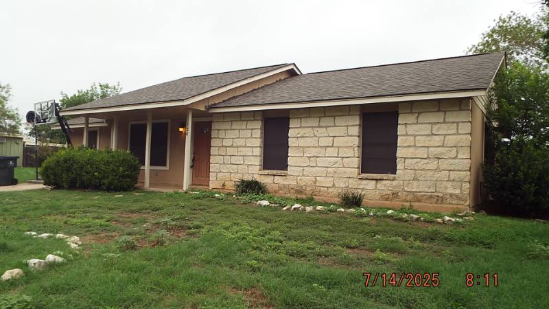 House for rent at 126 Hillcrest, La Vernia, TX 78121