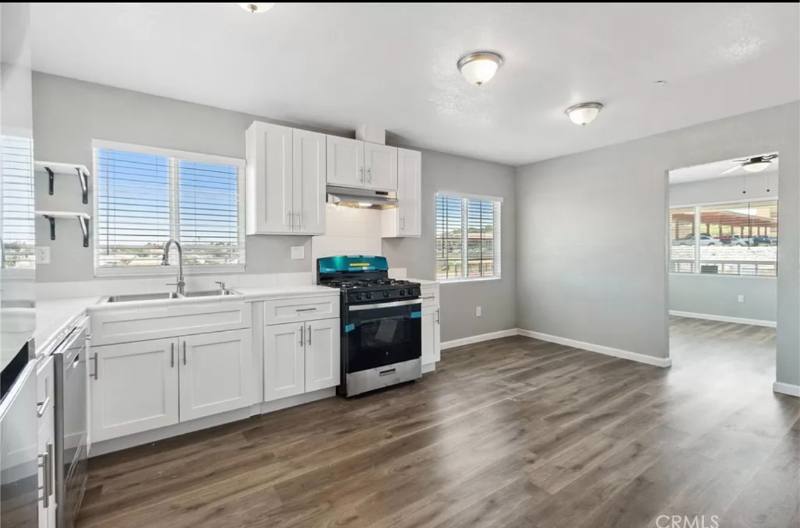 Apartment for rent at 211 W Buena Vista St #1-5, Barstow, CA 92311