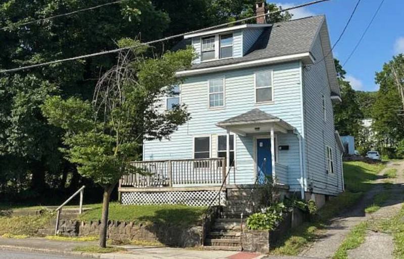 House for rent at 708 Napoleon St, Johnstown, PA 15901