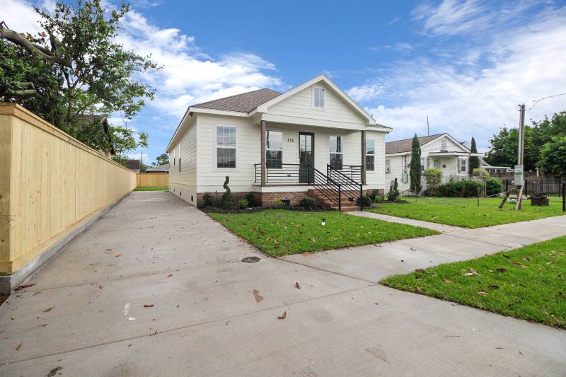 House for rent at 820 Calvert St, Metairie, LA 70001