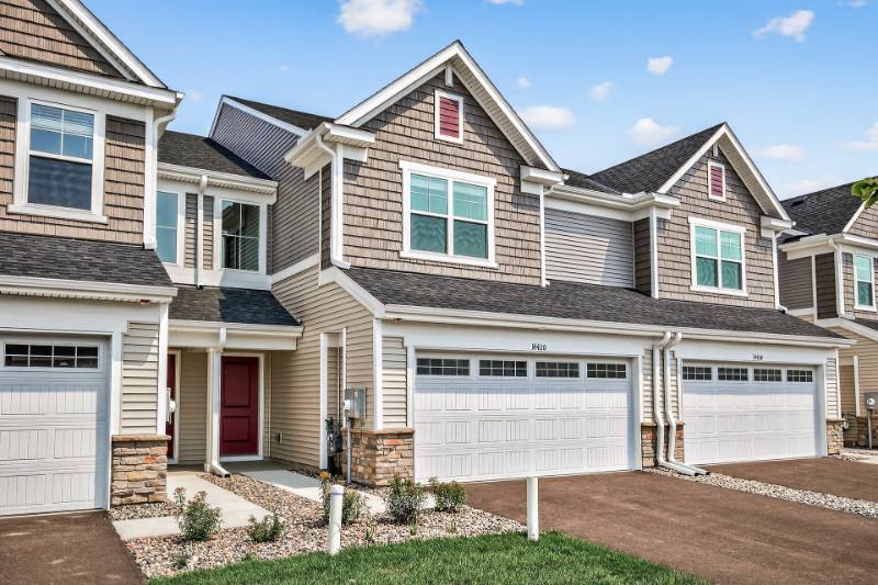 Townhouse for rent at 14421 Allerton Way, Rosemount, MN 55068