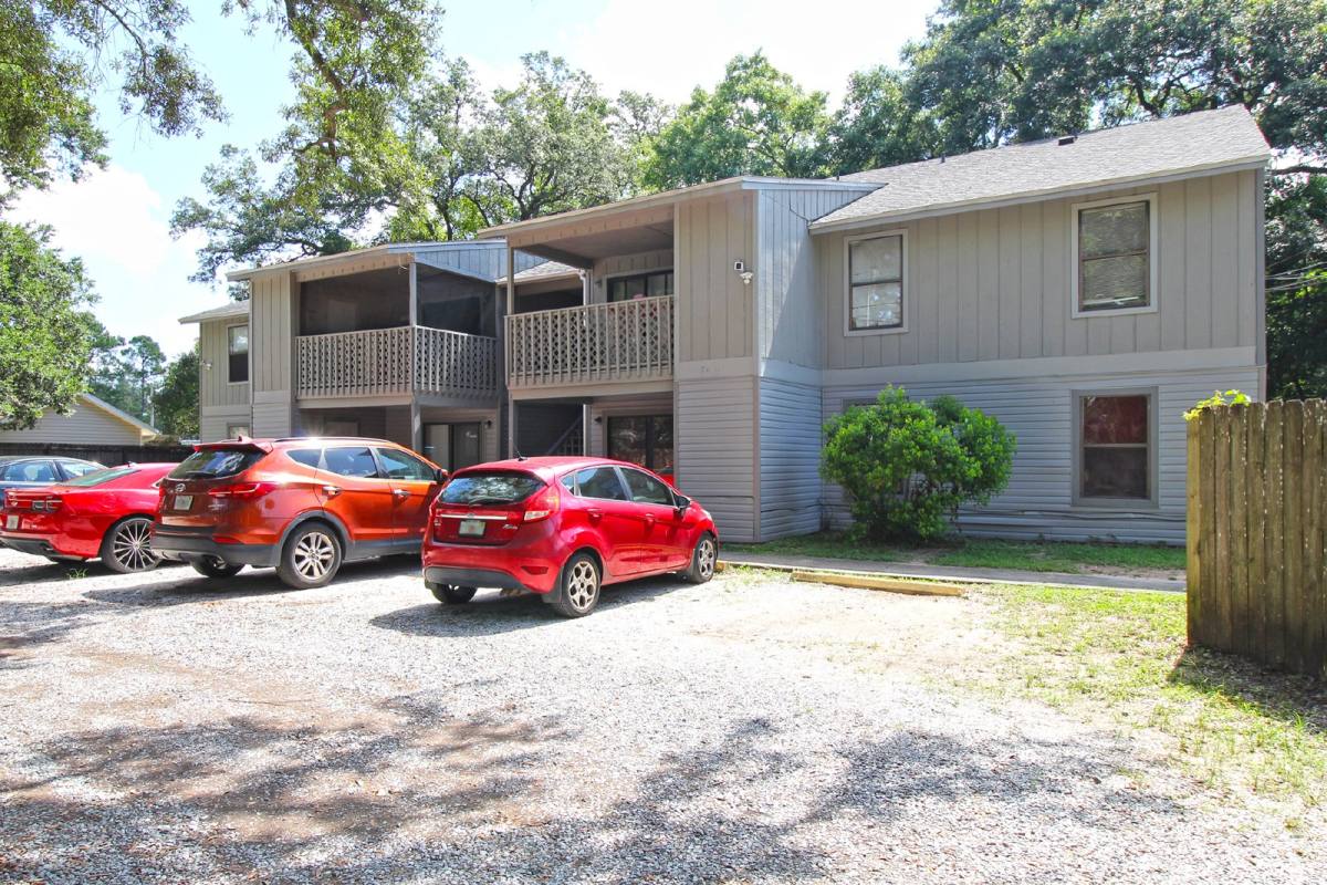 Condo for rent at 7116 Pearson Dr #D, Pensacola, FL 32526