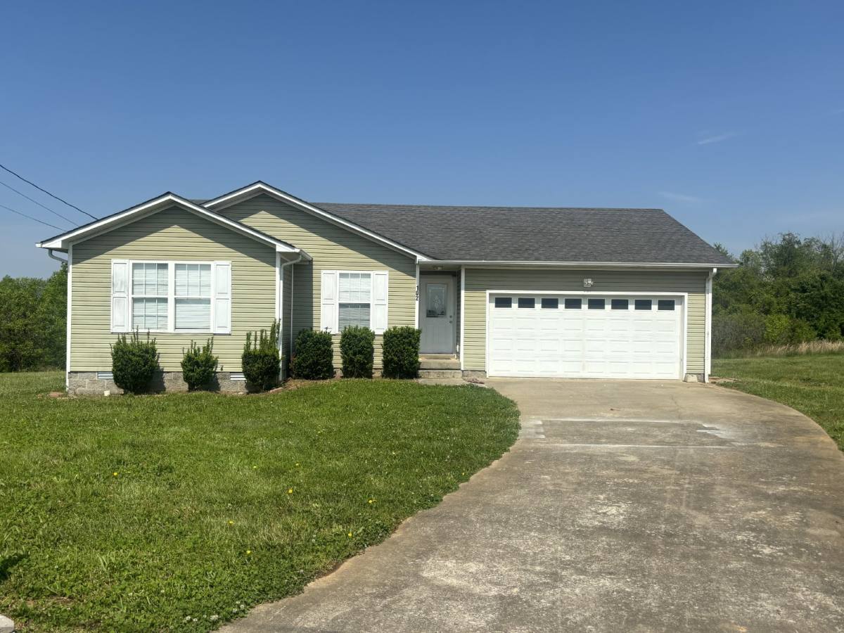 House for rent at 102 Milard Court, Oak Grove, KY 42262
