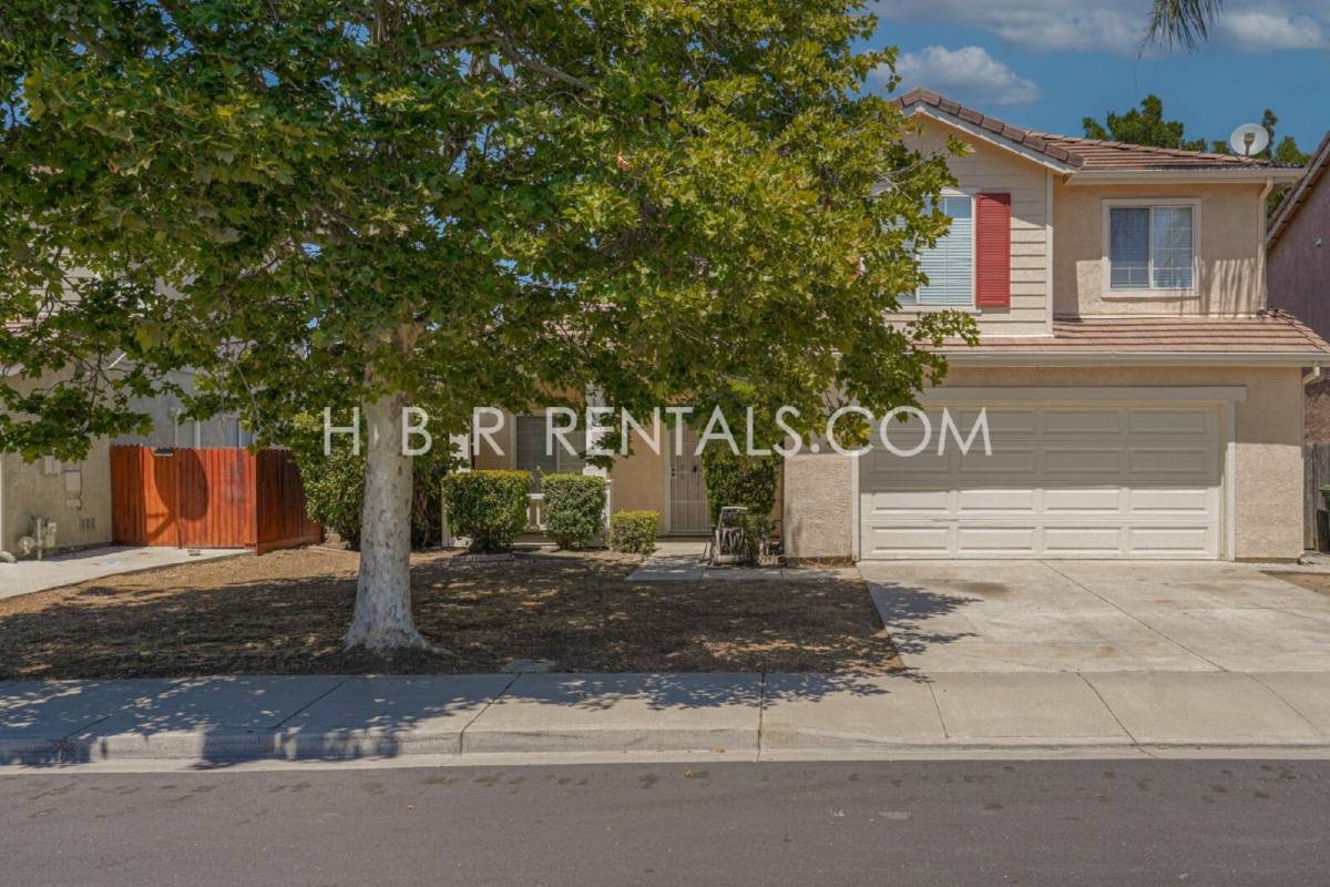 House for rent at 1443 Sienna Park Dr, Tracy, CA 95376