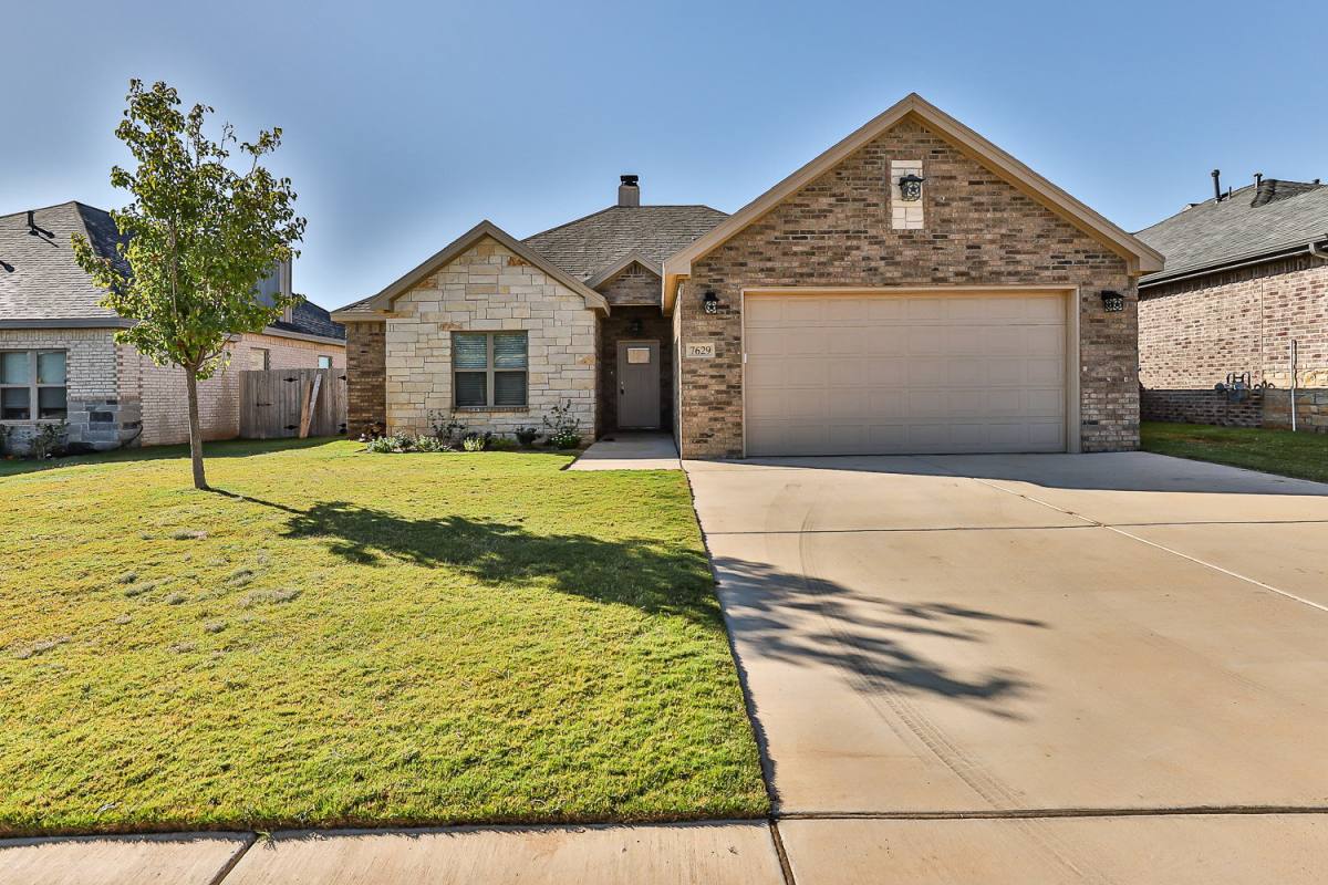House for rent at 7629 87th St, Lubbock, TX 79424