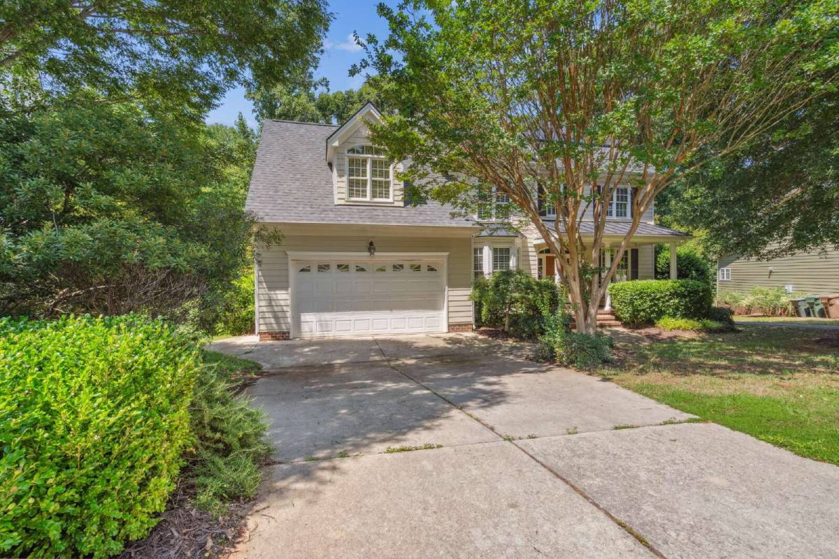 House for rent at 117 Buckhurst Dr, Cary, NC 27513