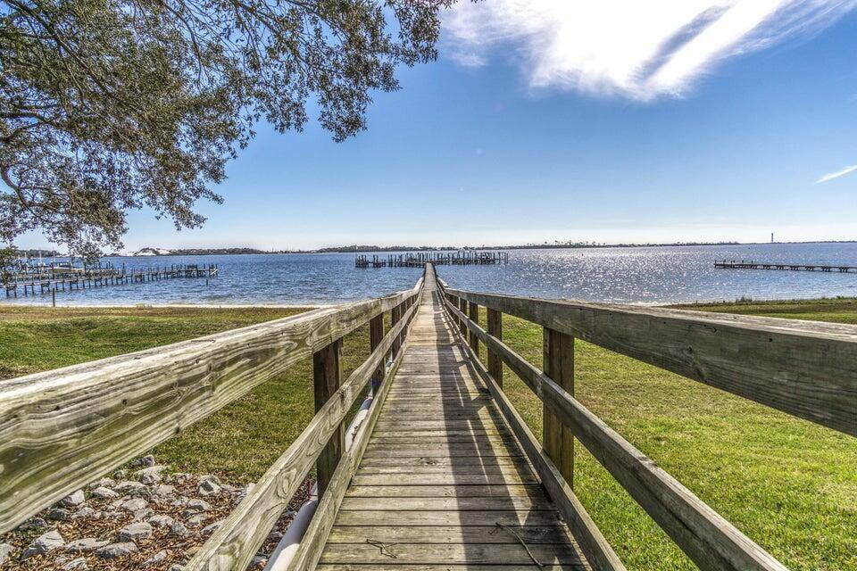 Townhouse for rent at 1367 W Highway 98 #A, Mary Esther, FL 32569