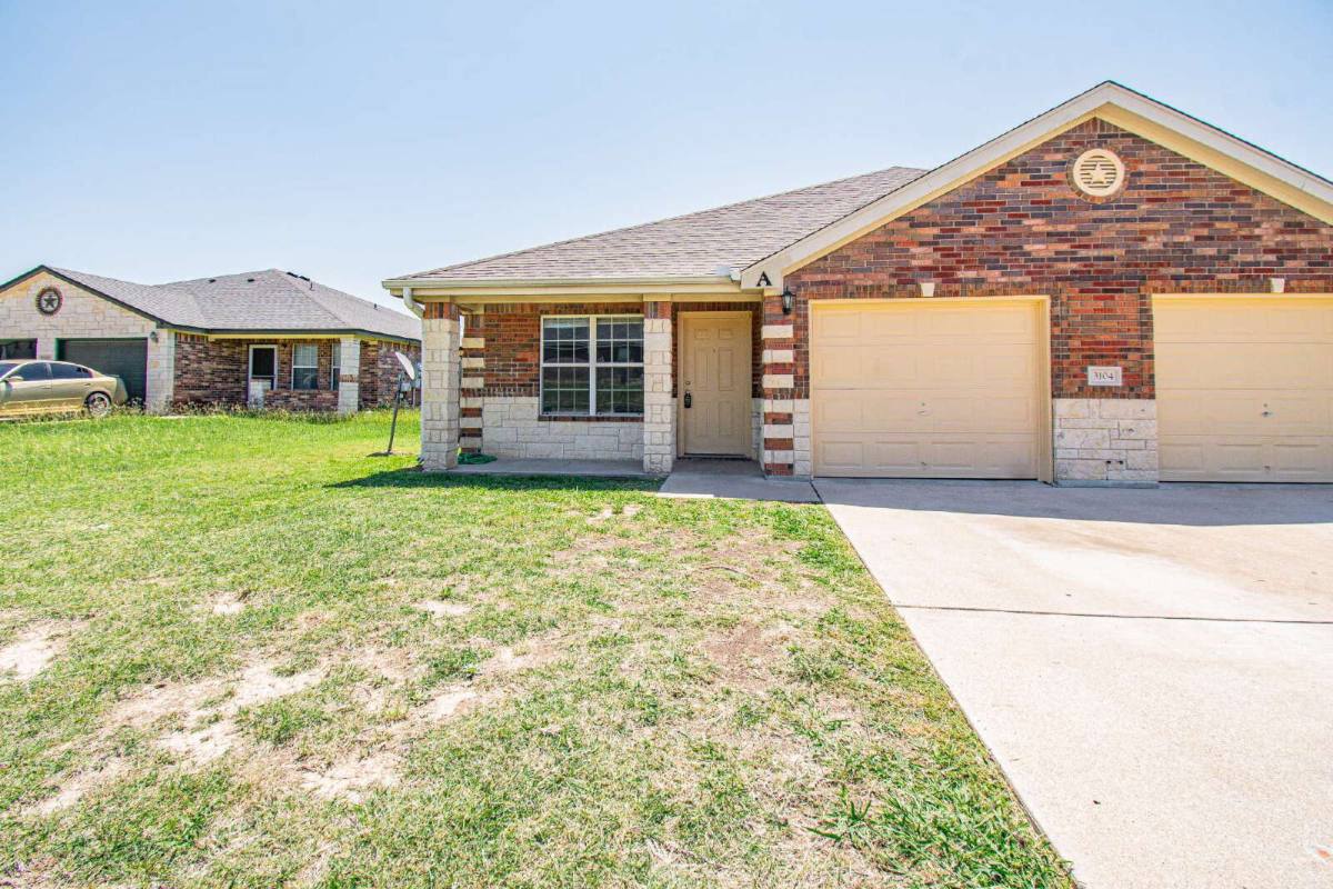 Townhouse for rent at 3104 Baldwin Loop, Killeen, TX 76549