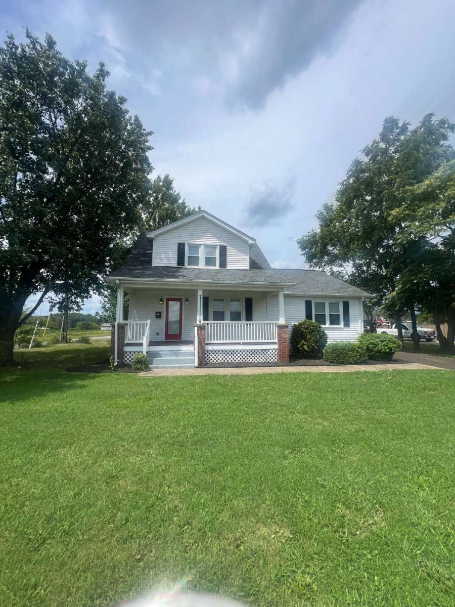 House for rent at 349 White Oak Rd, Fredericksburg, VA 22405