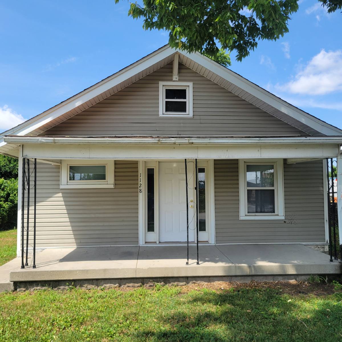 House for rent at 1128 S Somerset Ave, Indianapolis, IN 46241