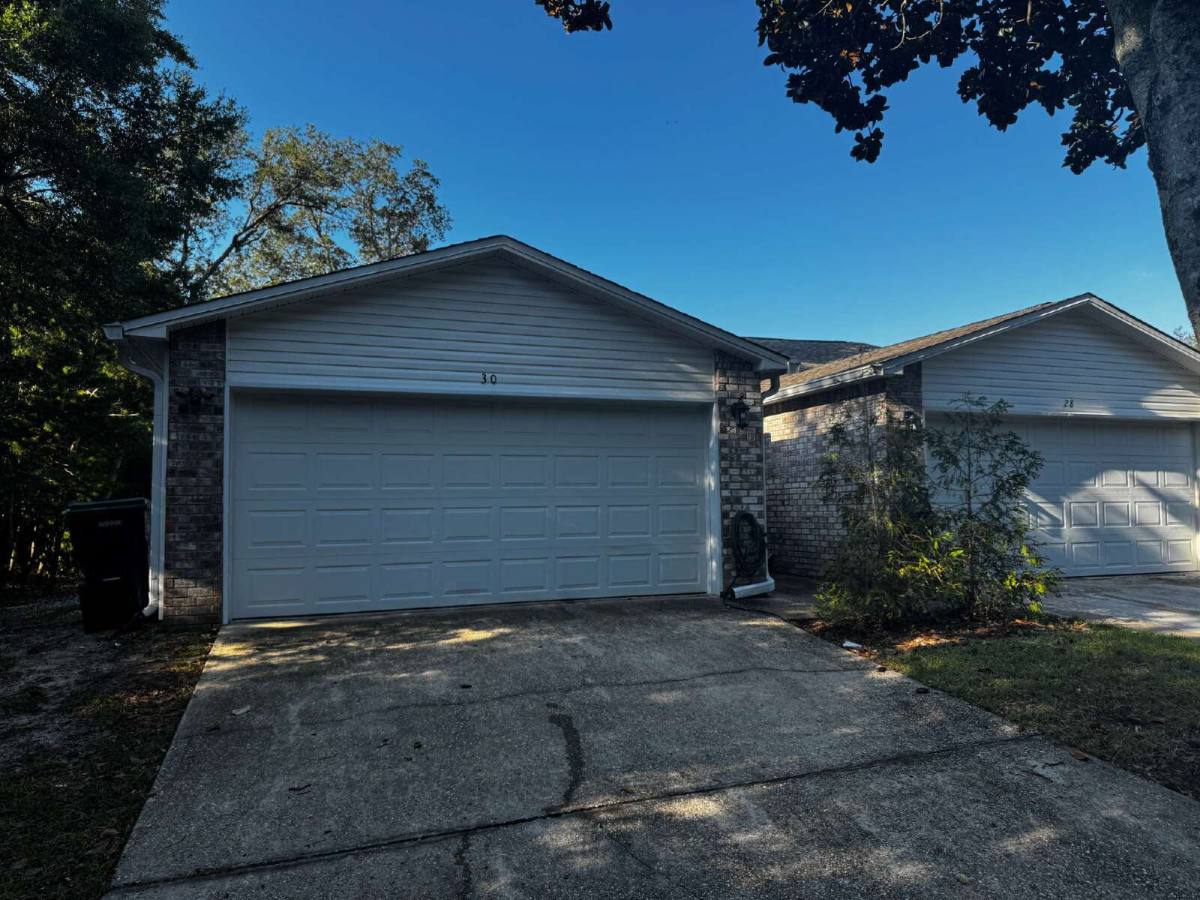 Townhouse for rent at 30 Roserita Place, Mary Esther, FL 32569