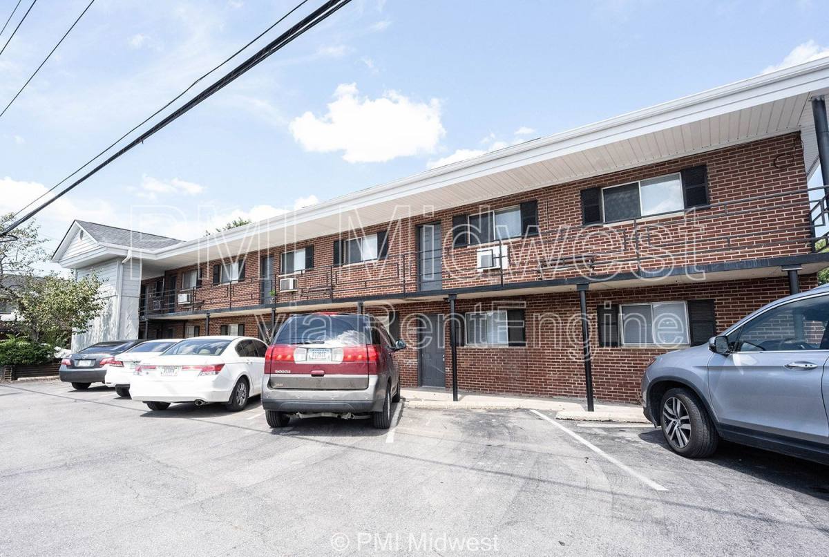 Apartment for rent at 7046 E US-36 #1, Avon, IN 46123
