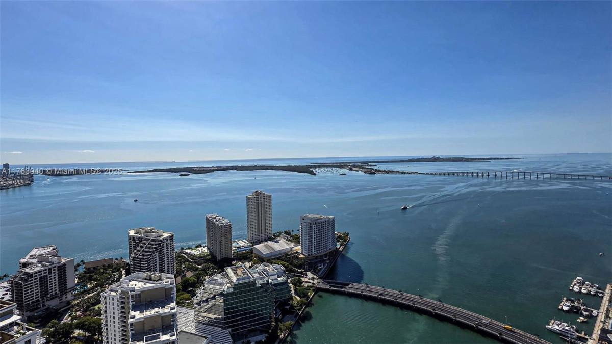 Apartment for rent at 495 Brickell Ave #5102, Miami, FL 33130