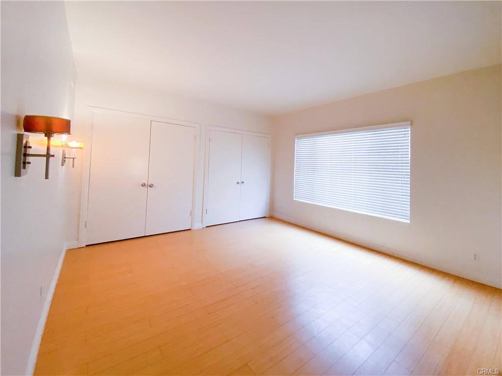 Townhouse for rent at 908 15th St #5, Santa Monica, CA 90403