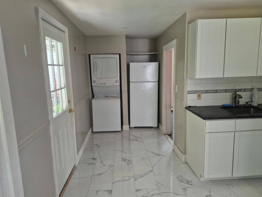 House for rent at 26-30 Alden Place 28, Millbrook, NY 12545