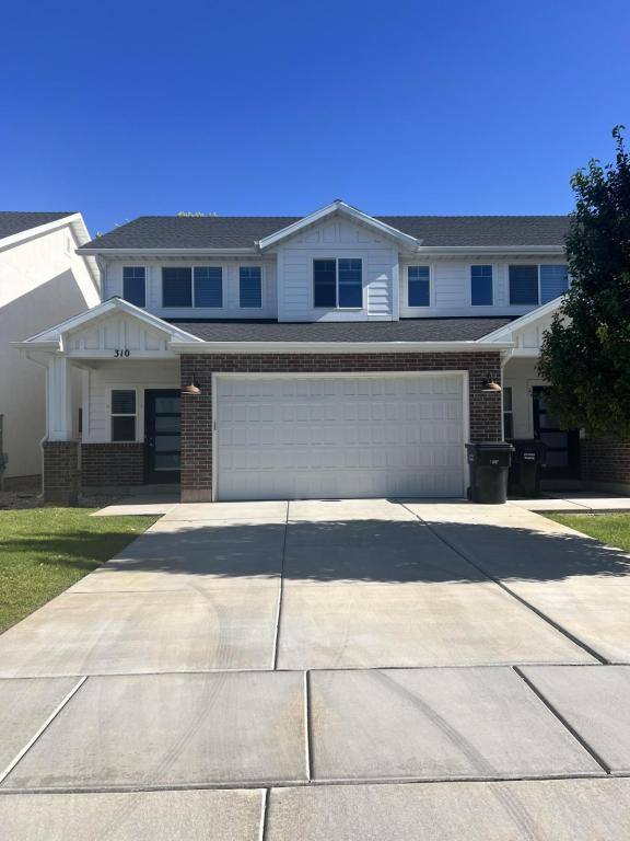 Townhouse for rent at 310 E 1500 N St, Ogden, UT 84404