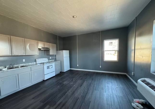 Apartment for rent at 1710 Eppes St, Tazewell, TN 37879