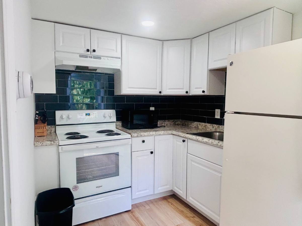 Apartment for rent at 624 Route 28 #C, West Yarmouth, MA 02673