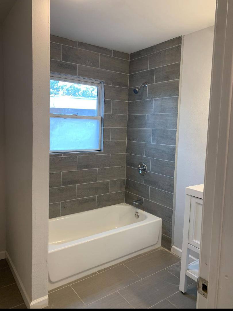 House for rent at 400 E Spruce Ave, Midland, TX 79705