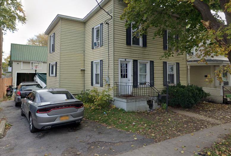 18 William St, Plattsburgh, NY 12901