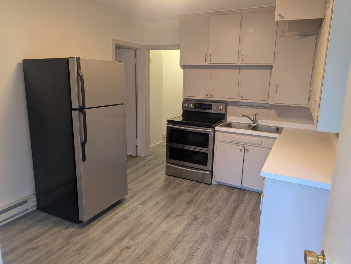 Townhouse for rent at 424 Irvine St, Chippewa Falls, WI 54729