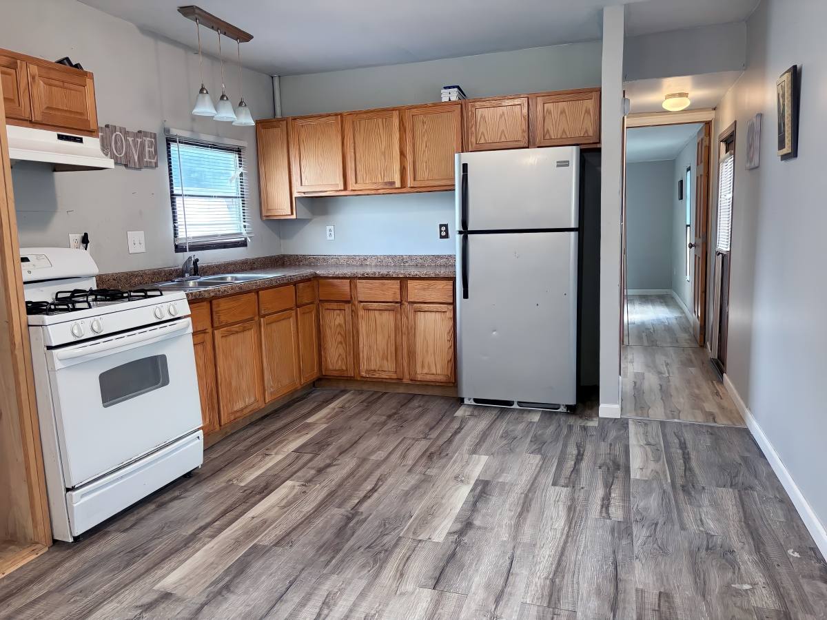 House for rent at 711 N 19th St, Hamilton, IL 62341