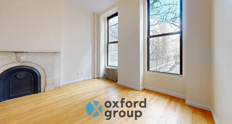 11 E 7th St #3, New York, NY 10003