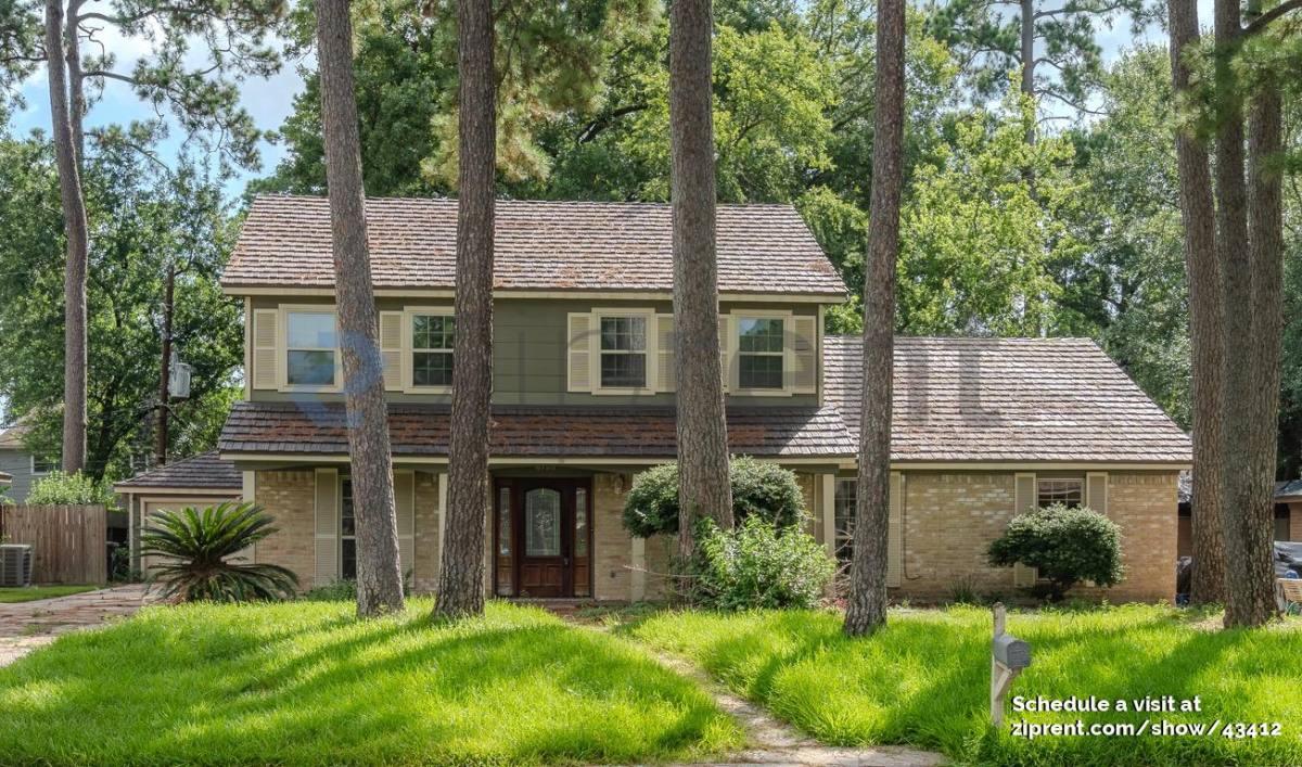 House for rent at 18726 Candleview Dr, Spring, TX 77388