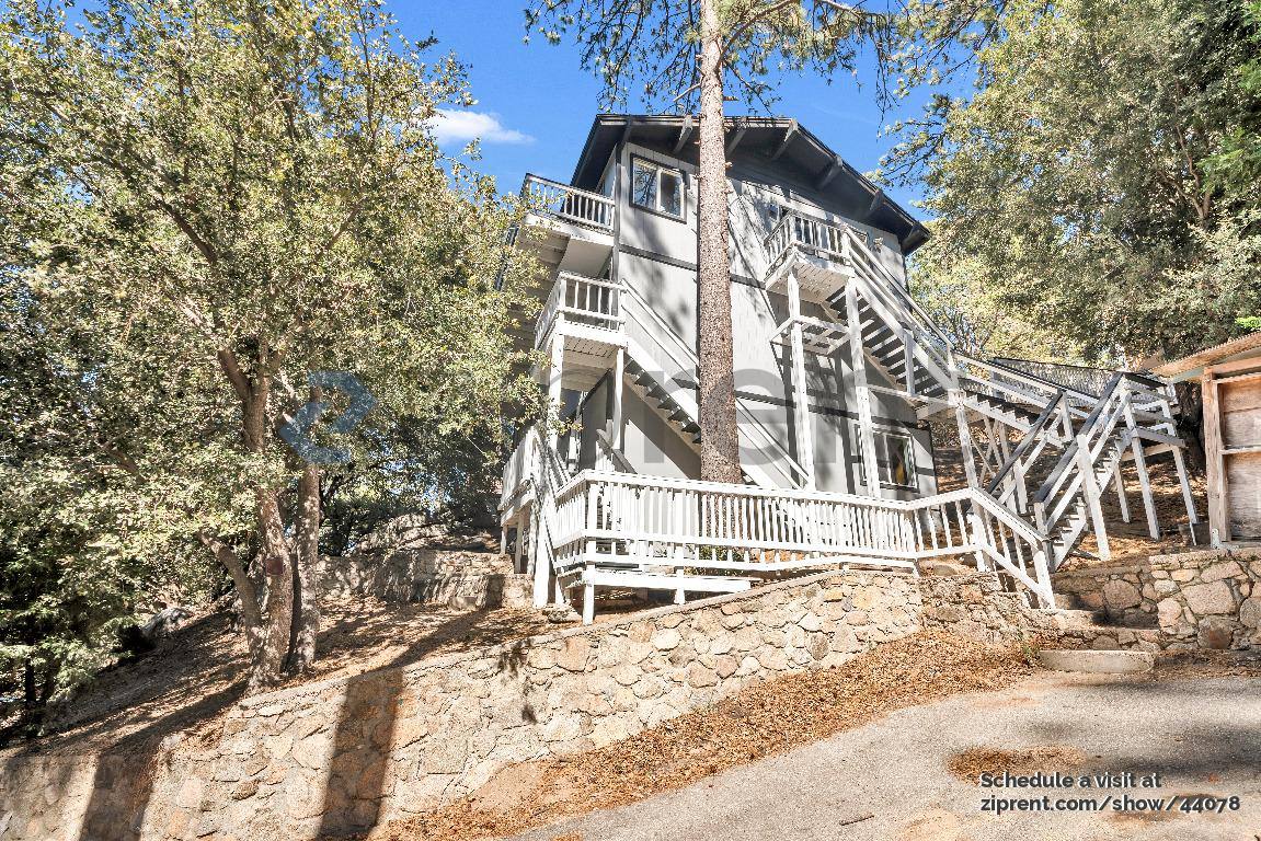 House for rent at 129 Zermatt Dr #1, Crestline, CA 92325