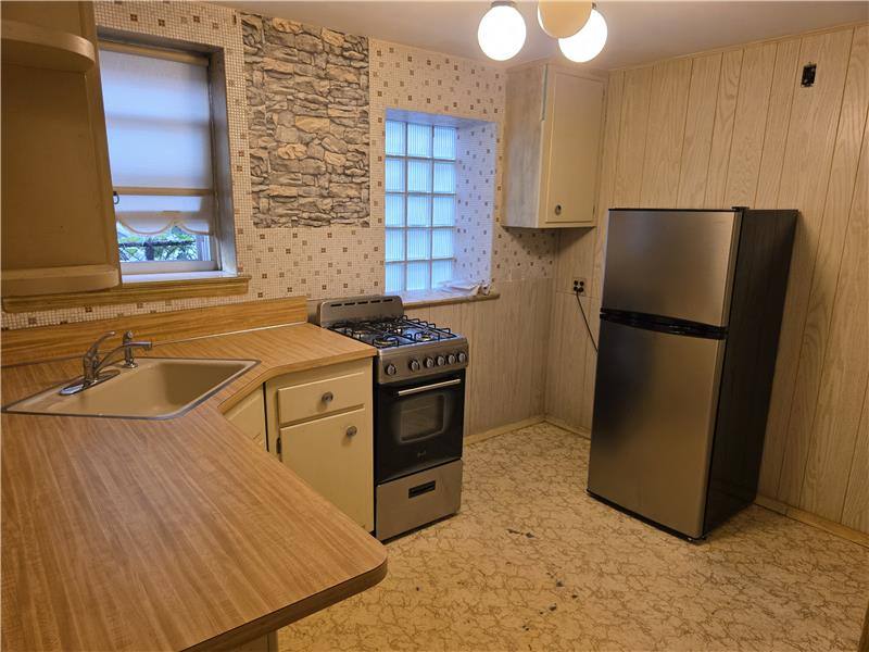 Apartment for rent at 4167 Wilder Ave #1FL, Bronx, NY 10466