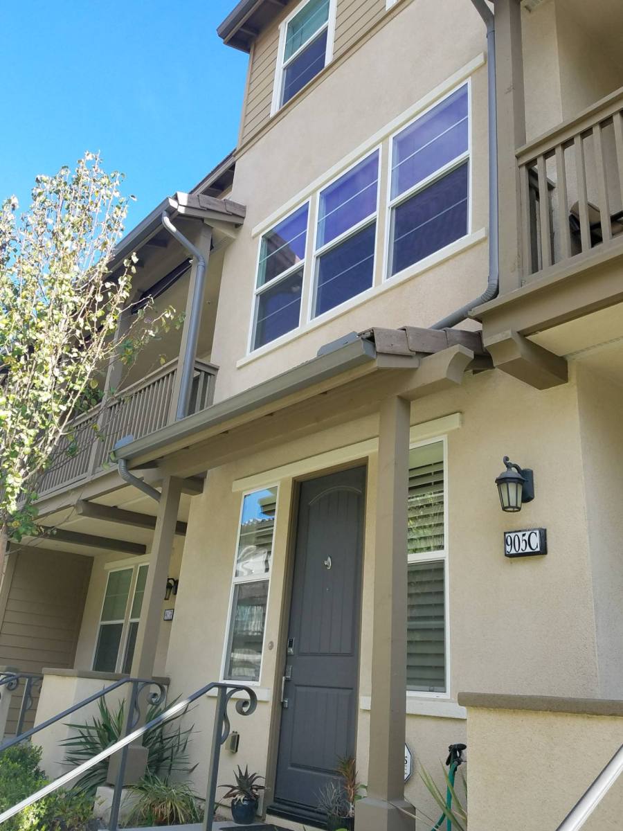 Apartment for rent at 905 N Primrose Lane #C, Azusa, CA 91702