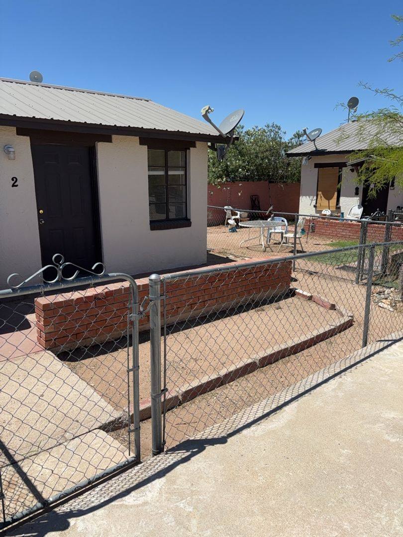 Apartment for rent at 208 W Kelso St, Tucson, AZ 85705