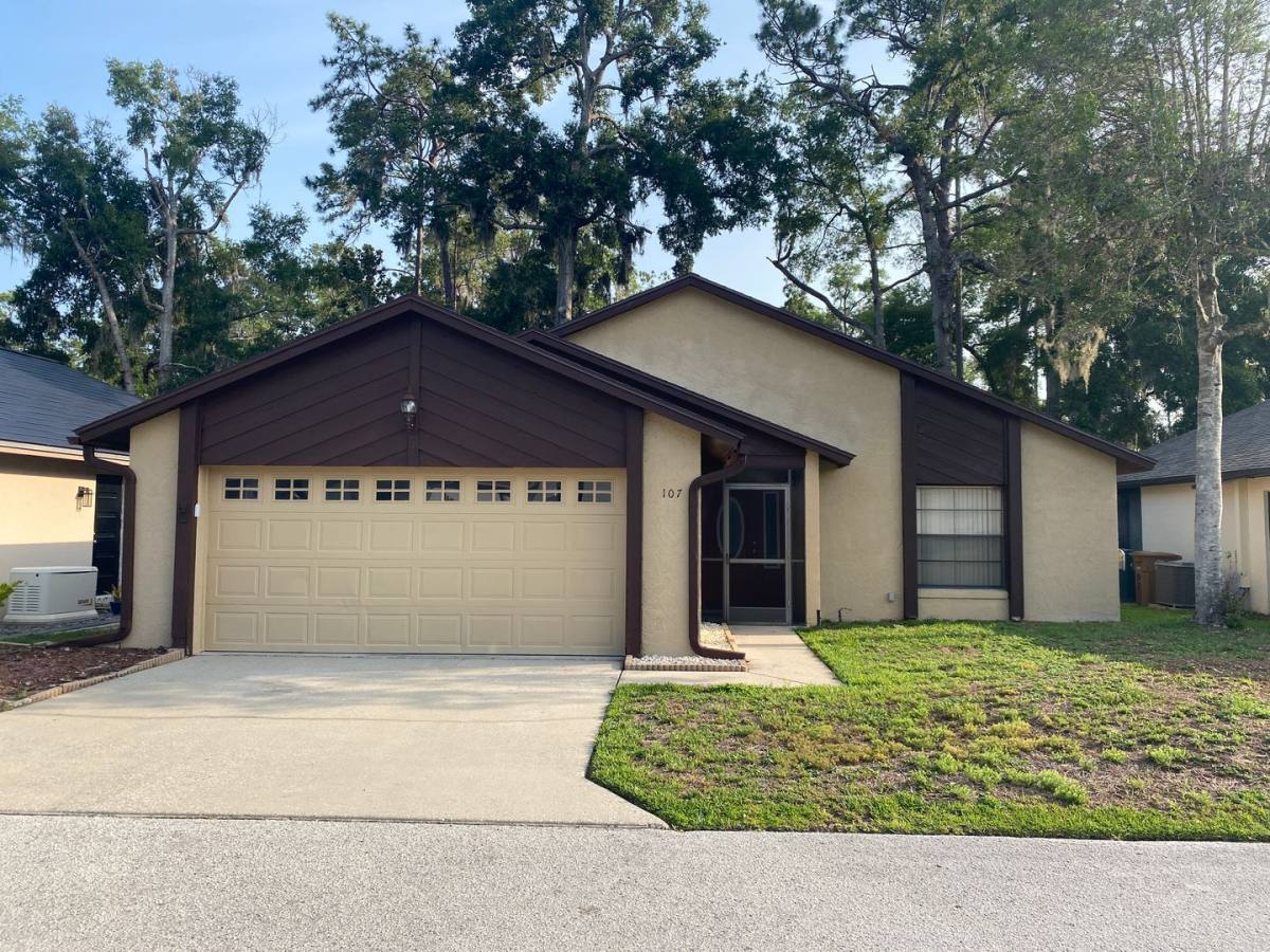 House for rent at 1020 NE 30th Ave, Ocala, FL 34470