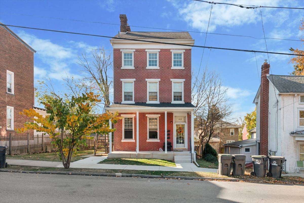 Apartment for rent at 144 Starr St, Phoenixville, PA 19460