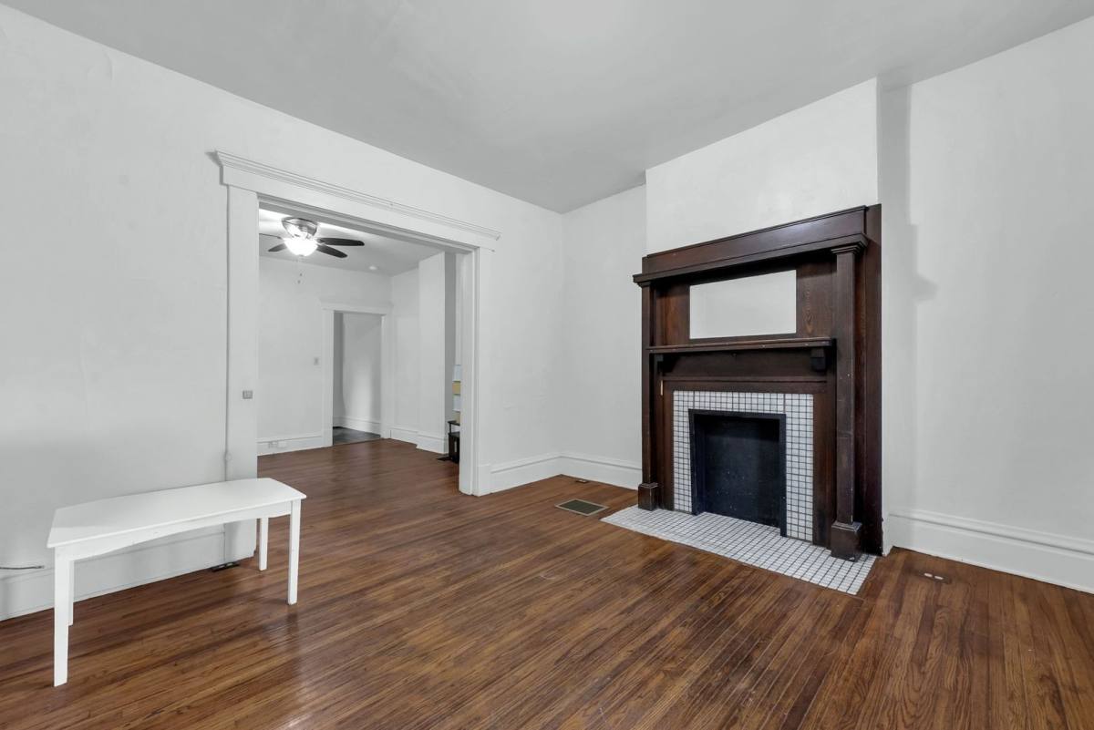 Apartment for rent at 2204-2206 N 4th St, Columbus, OH 43201