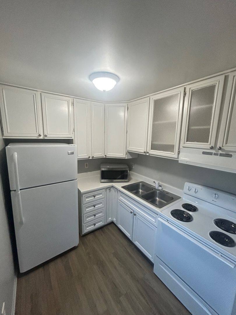 Apartment for rent at 136 S 7th St, Cedar Springs, MI 49319