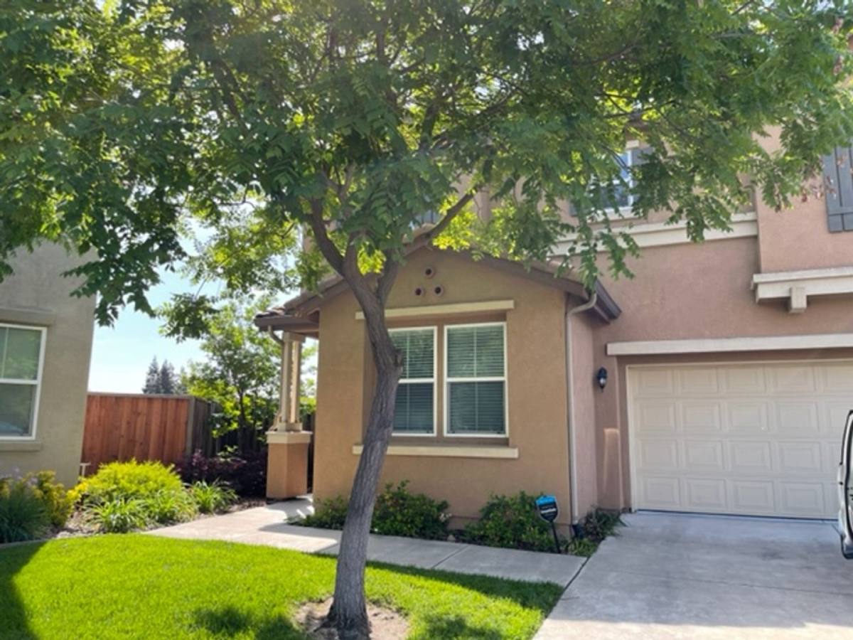 House for rent at 3206 Ivy Rose Way, Stockton, CA 95209