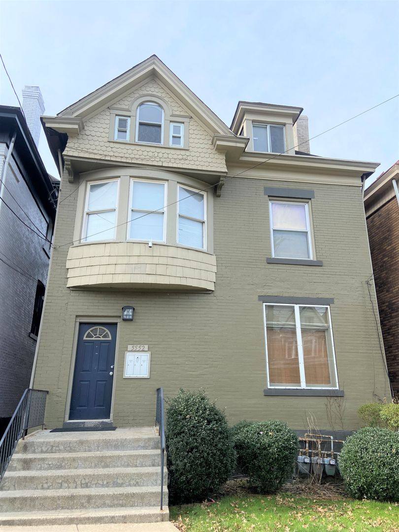 Apartment for rent at 5552 Avondale Place, Pittsburgh, PA 15206