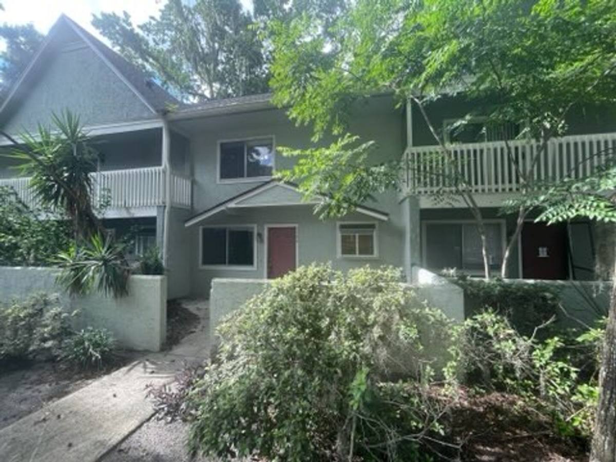 Townhouse for rent at 4411 SW 34th St, Gainesville, FL 32608