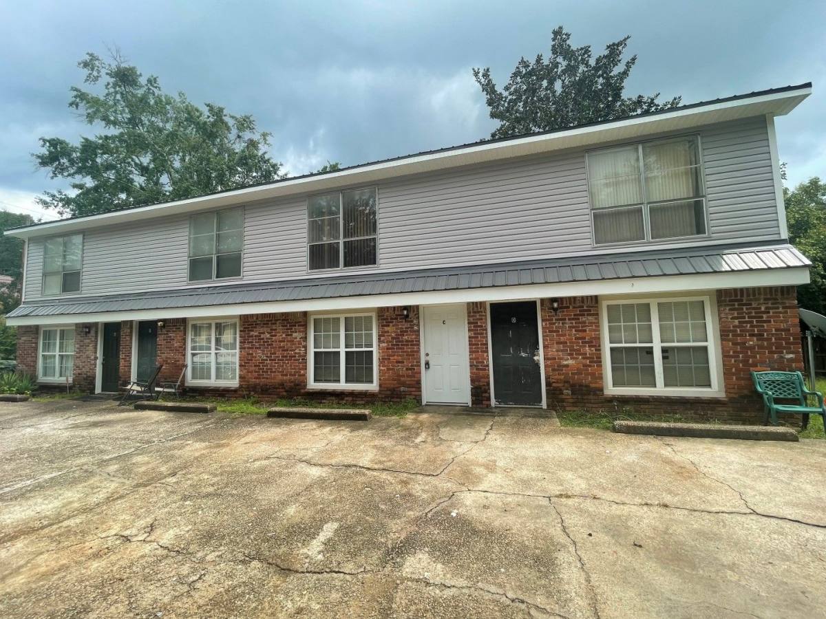 Apartment for rent at 1603 Jackson St, Lagrange, GA 30240