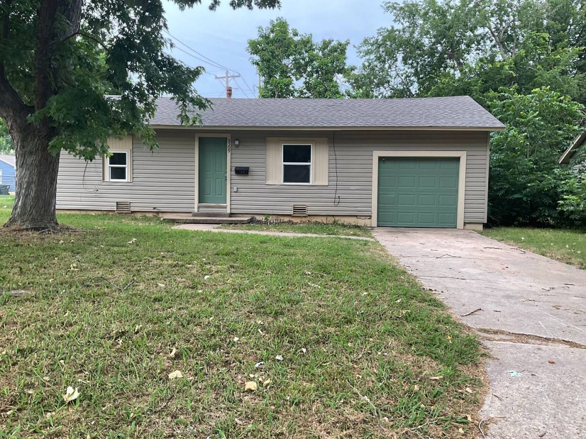 House for rent at 3309 Brookside Dr, Oklahoma City, OK 73110