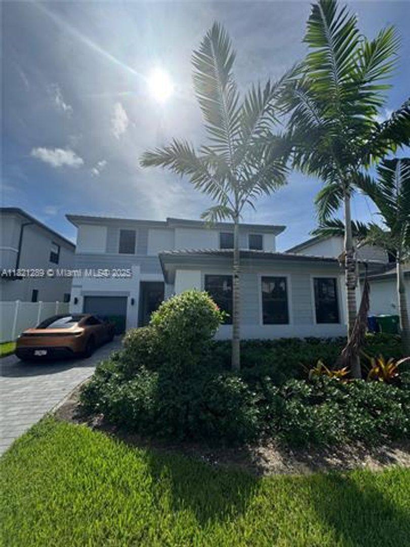 House for rent at 4481 SW 173rd Ave, Hollywood, FL 33029